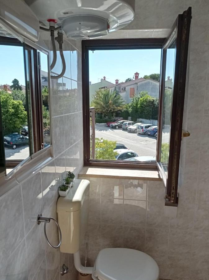 "Sunny" - Studio Apartment Pula Eksteriør bilde
